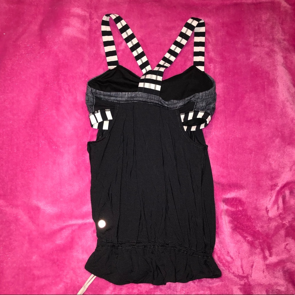 Lululemon tank